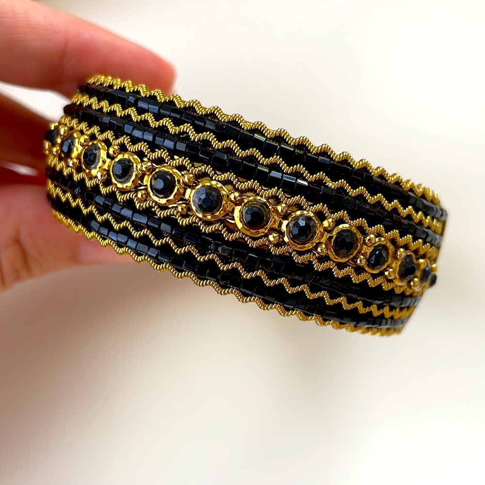 Bangle gold and black